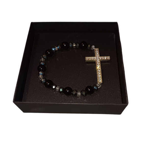 NWOT 3 Piece Stretch Bracelet Set, Silver Crystal Cross - Picture 4 of 8